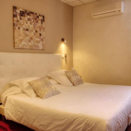Logis Hotel Restaurant De Provence Orange  Dış mekan fotoğraf